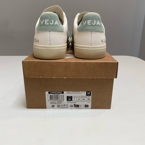 Veja Campo Sneaker Extra White/Matcha Suede size 38EU/7US New in Box - Picture 7 of 8